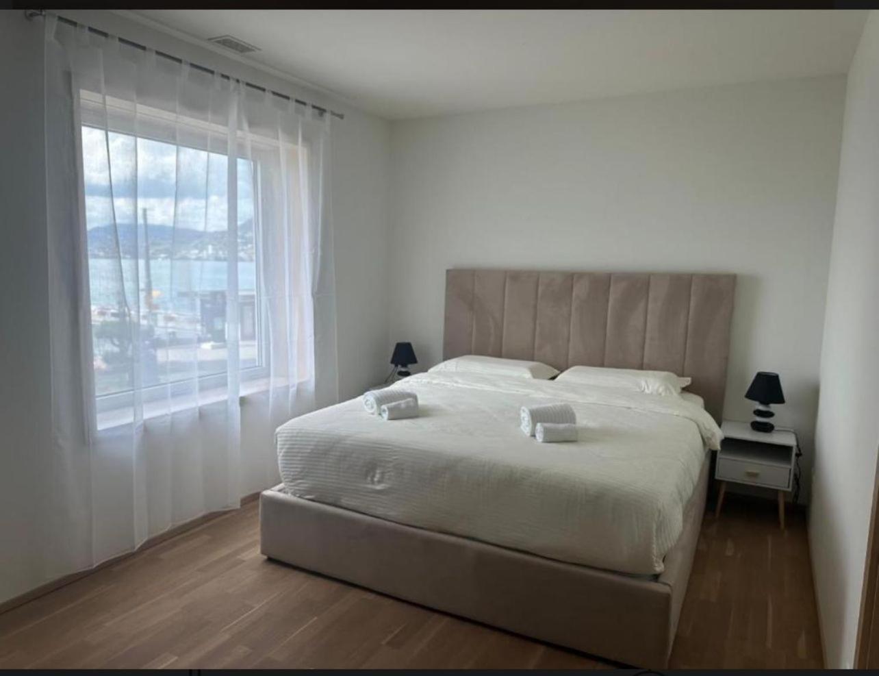 Hotel Du Quai 빌레뉴브 외부 사진